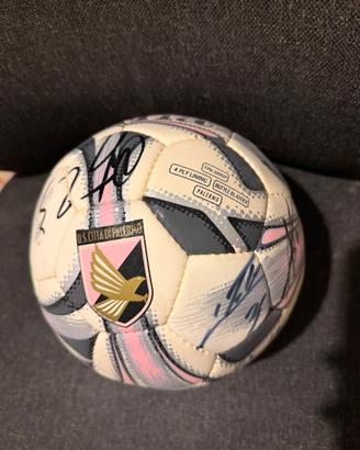 Pallone da calcio autografato dal palermo