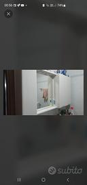 Mobile bagno componibile bianco con specchio e far