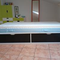 letto singolo con materasso 