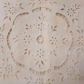 copri cuscino in sangallo