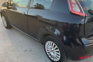 fiat punto evo 2011