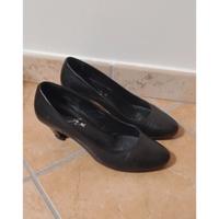 Scarpe decollete vintage in vera pelle nera