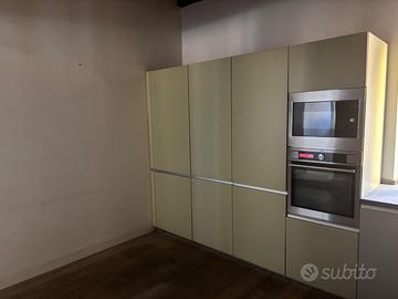 Cucina Ernestomeda usata