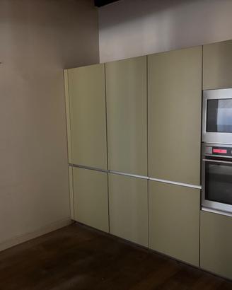 Cucina Ernestomeda usata