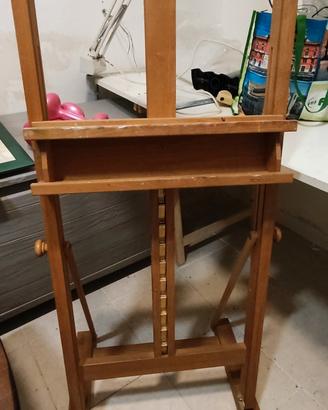Cavalletto professionale per belle arti.