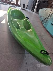 kayak vetroresina monoposto