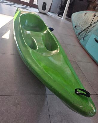 kayak vetroresina monoposto