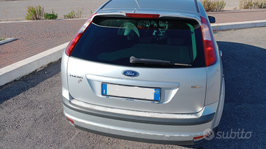 Ford Focus 1.6 TdCi (90 CV)