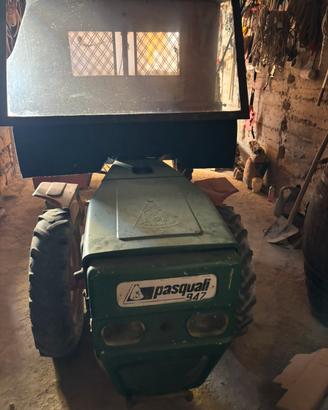 Motoagricola Pasquali con attrezzi