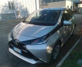 TOYOTA Aygo 2ª serie - 2018