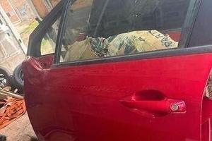 Porta peugeot 2008 del 2017