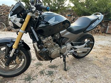Hornet 600 2006