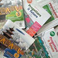 LIBRI SCOLASTICI (SCUOLA SECONDARIA DI 1° GRADO)