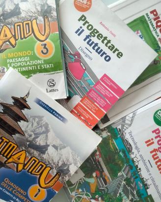 LIBRI SCOLASTICI (SCUOLA SECONDARIA DI 1° GRADO)