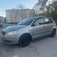 VOLKSWAGEN POLO 1.4