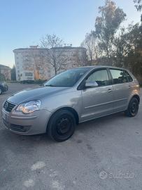 VOLKSWAGEN POLO 1.4