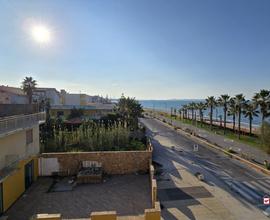 Venetico Marina, bivani fronte mare, 2 vani con