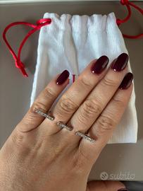 Anello doppio dito Guess originale con cristalli