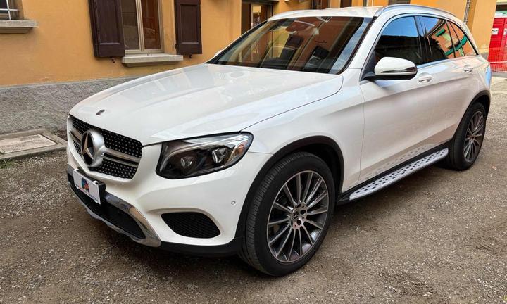 MERCEDES-BENZ GLC 220 d 4Matic Premium "proMMo"
