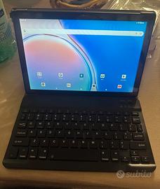 Tablet nuovo wifi con accessori 