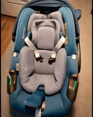 ovetto Pebble 360 Maxi Cosi + base girevole 