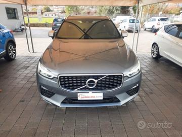 Volvo XC60 D4 AWD Geartronic R-design - 11/2018