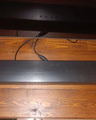 Soundbar della Samsung+ subwoofer 450W