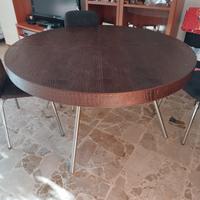 Tavolo rotondo