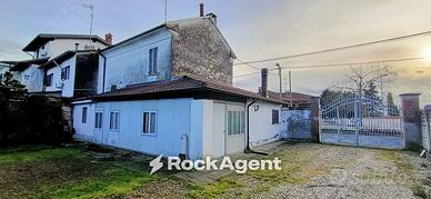 Casa indipendente di 164 m² con 4 locali a Frascar
