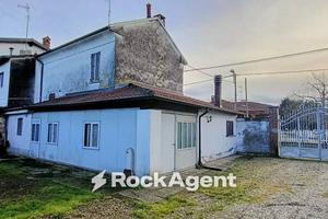 Casa indipendente di 164 m² con 4 locali a Frascar