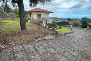 02 Villa bifamiliare con ampio giardino Viagrande