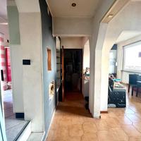 Raro trilocale: terrazzo 18mq, P.auto, soleggiato