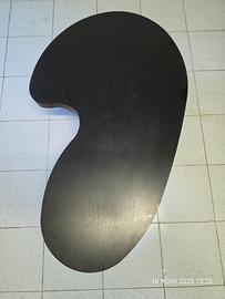 Tavolo da salotto o sala attesa