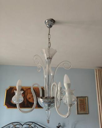 lampadario in cristallo con applique 