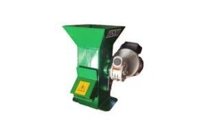 Sgusciatrice elettrica nocciole SG 15 GIAMPI