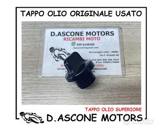 TAPPO OLIO MOTORE TMAX 2001 2011 ORIGINALE USATO