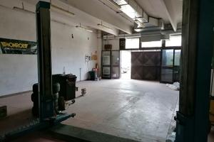 Capannone c1 c2 zona arci Tivoli