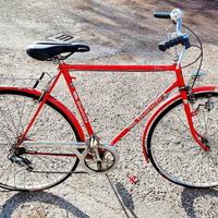 Bianchi uomo anni 80