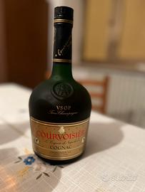 Bottiglia da collezione COURVOISIER VSOP