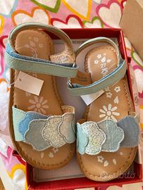 Sandali KICKERS nuovi n.27 bambina