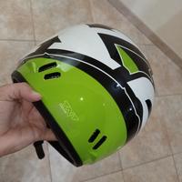 Casco TNT