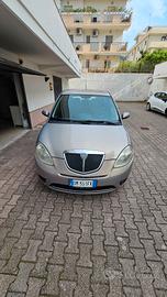 lancia ypsilon multijet 1.3 75 cv