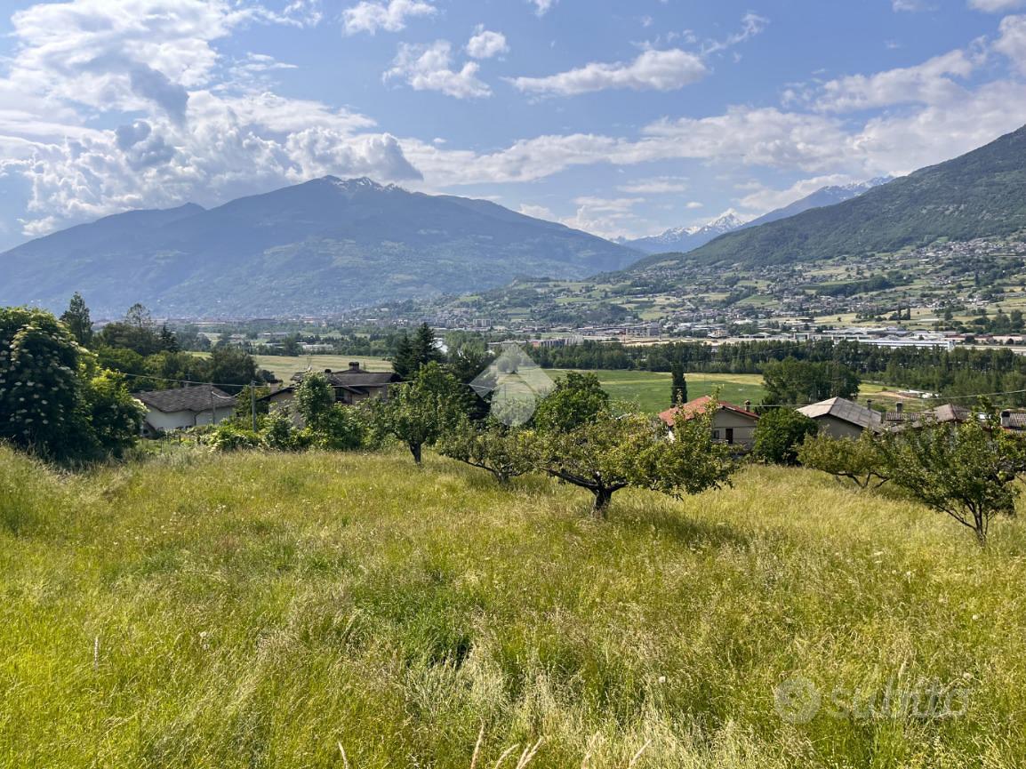 TER. RESIDENZIALE A POLLEIN - Vista 4