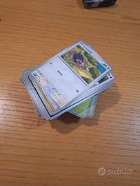 100 carte Pokemon comuni 