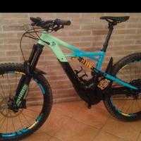 SPECIALIZED TURBO KENEVO 