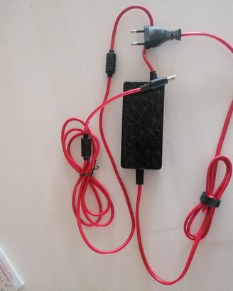 Caricatore pc Trust  + kit spinotti adattabili