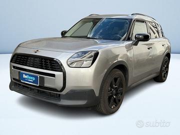 Mini Mini Countryman 1.5 48V C Essential auto