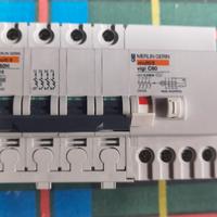 interruttore trifase C16 magnetotermico differenz