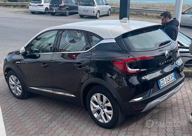 Renault Captur Plug-in Hybrid E-Tech 160 CV