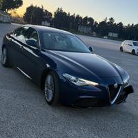 Alfa romeo giulia 2.2 td 180 cv sport veloce